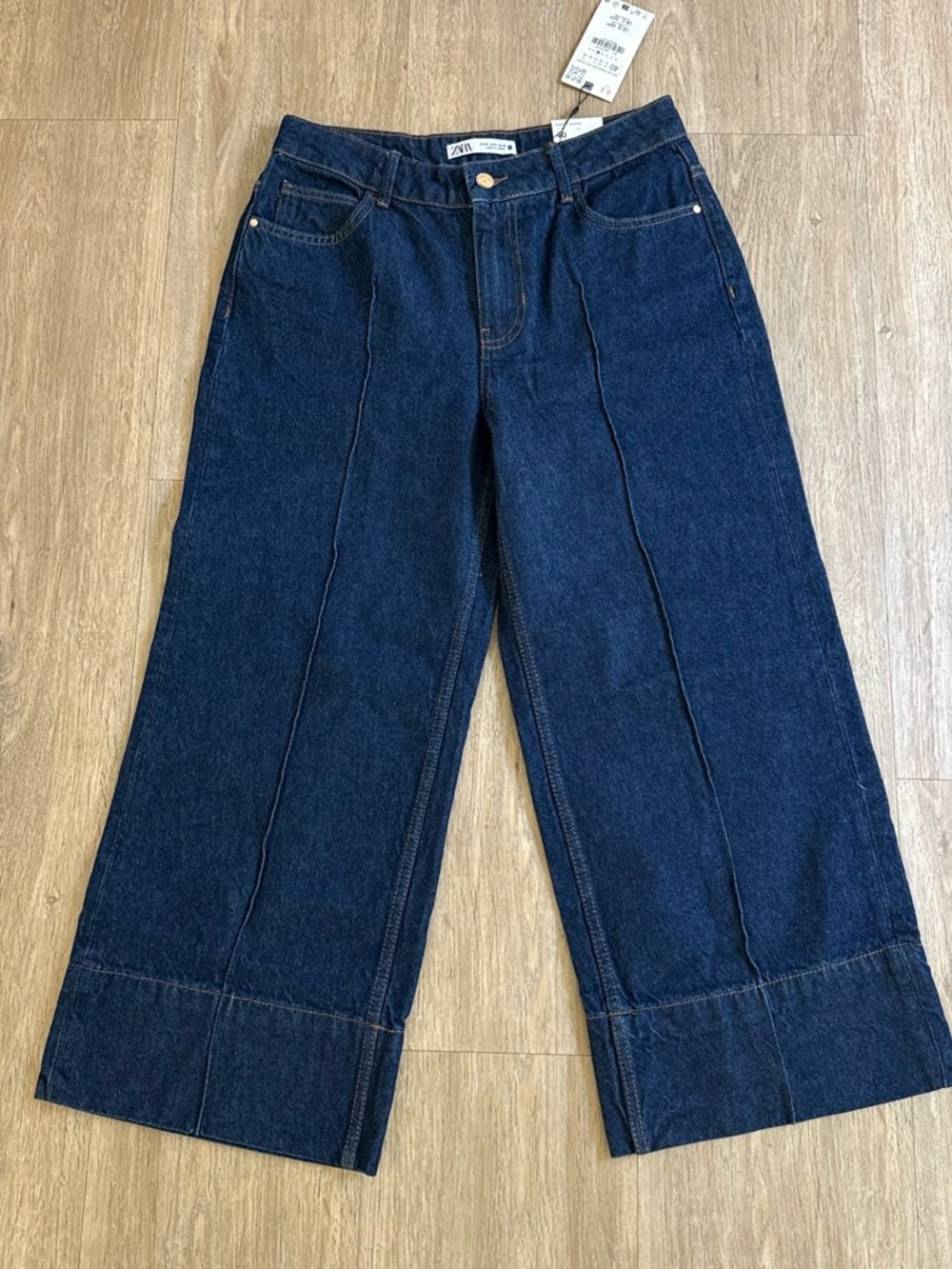 NWT Zara Wide Leg Cropped Jeans 8
